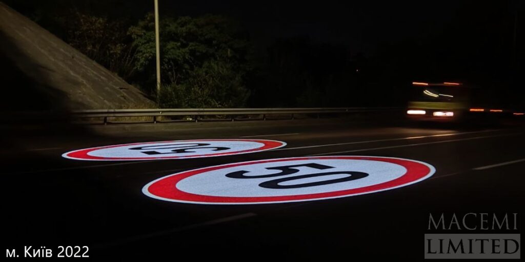 Трафаретна гобо проекція вказівники розмітка пішохідний перехід зебра безпека на дорогах