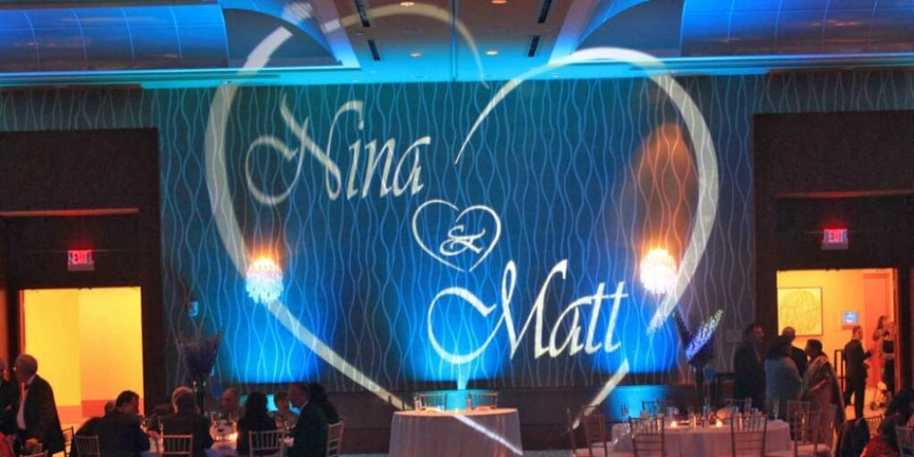 трафаретна гобо проекція весільний декор